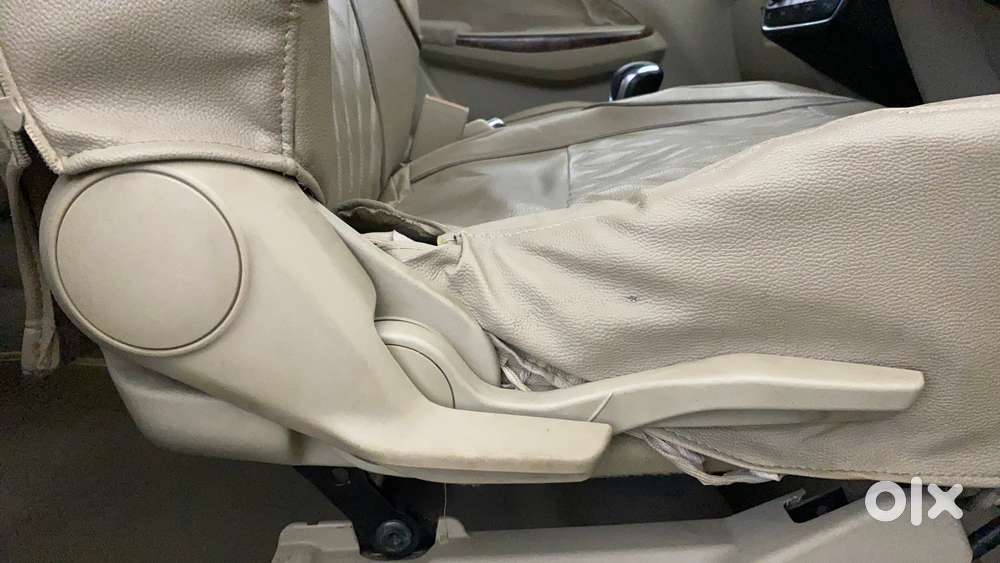 Maruti Suzuki Swift Dzire Zxi + Amt, 2017, Petrol