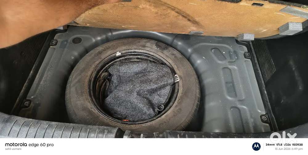 Hyundai New Venue 2024 Petrol Well Maintained