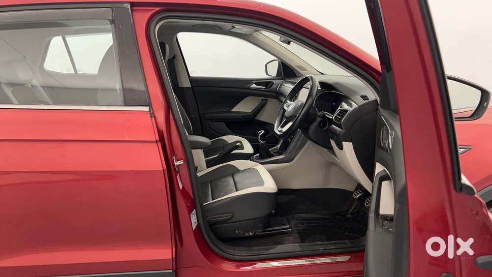 Volkswagen Taigun Topline 1.0 Tsi At (electric Seats), 2022, Petrol