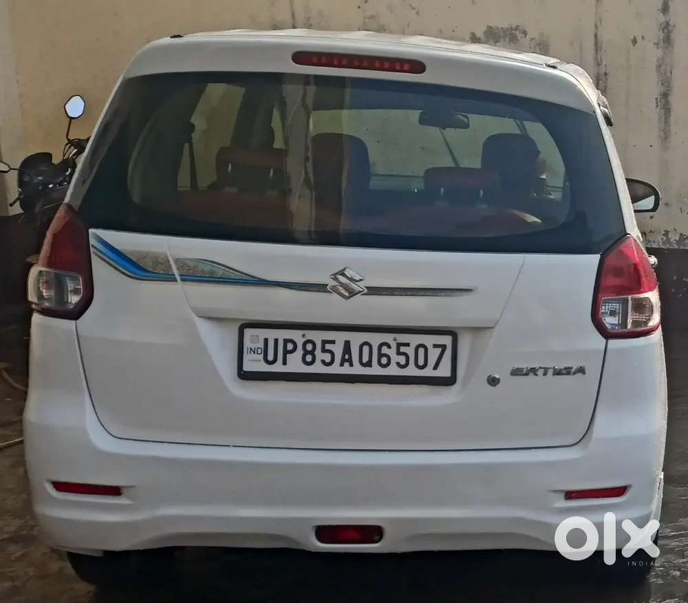 Maruti Suzuki Ertiga 2015 Diesel 102000 Km Driven