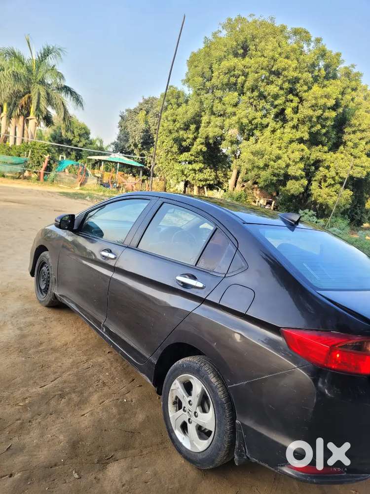 Honda City Sunroof Cng Top Model