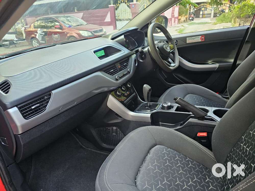 Tata Nexon 1.2 Revotron Xma Amt (s), 2022, Petrol