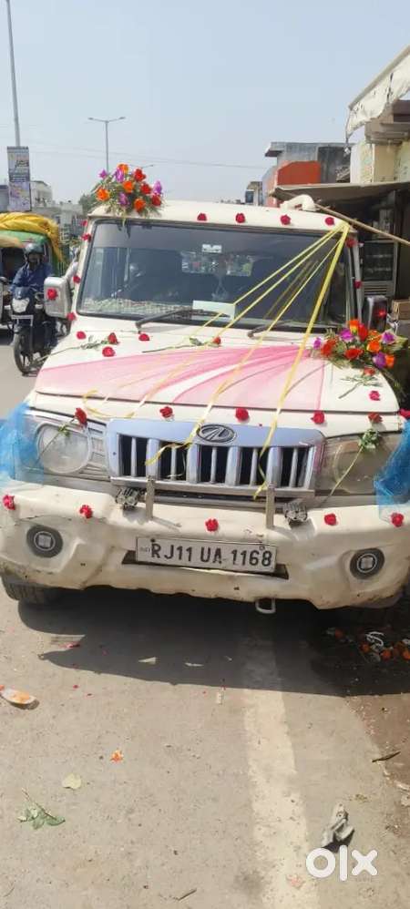 Mahindra Bolero Neo 2012