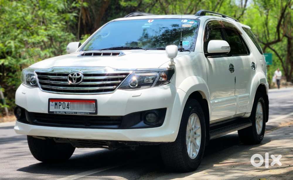 Toyota Fortuner 4x4 Mt, 2013