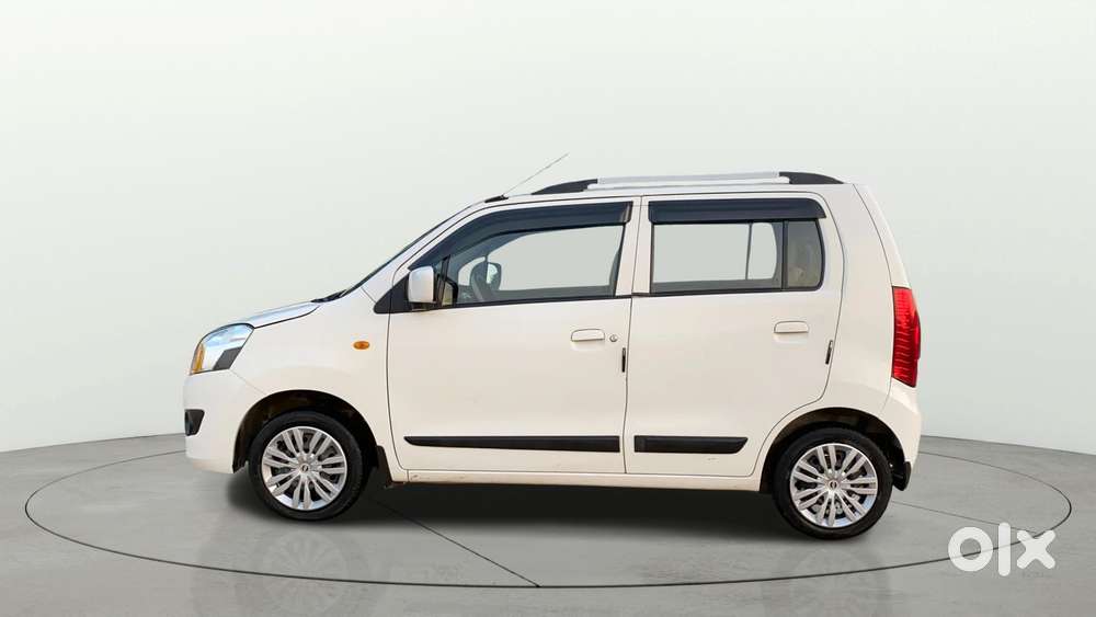 Maruti Suzuki Wagon R 1.0 Vxi, 2017, Cng & Hybrids
