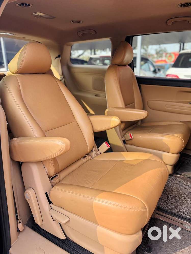 Kia Carnival Premium, 2020, Diesel