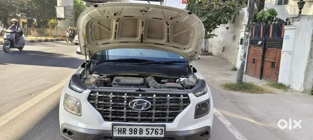 Hyundai Venue 1.0 Sx (o) Turbo Dct, 2021, Petrol
