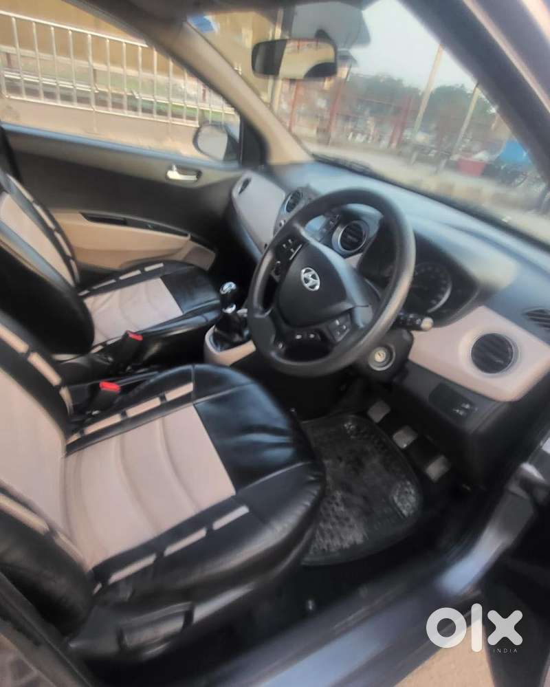 Hyundai Grand I10 Sportz Edition, 2016, Petrol