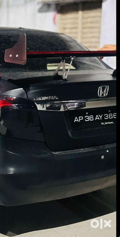 Honda Amaze 2nd Gen Diesel Good Condition