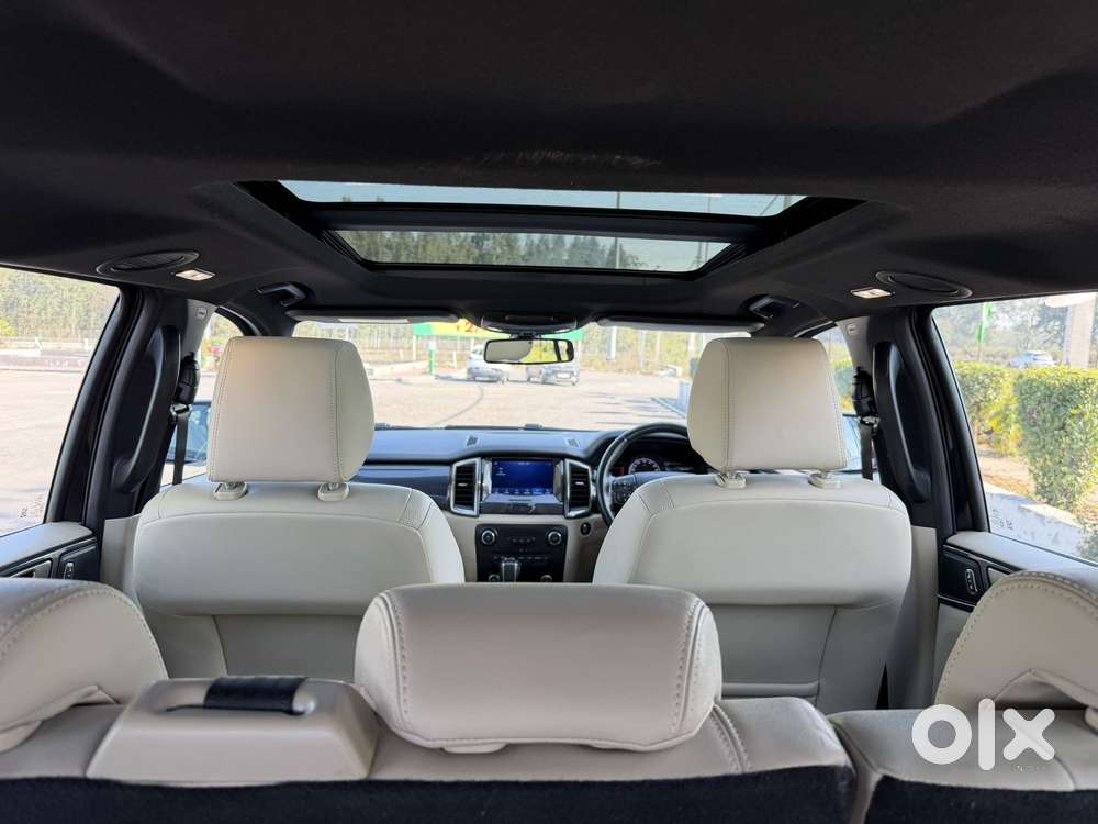 Ford Endeavour Titanium Plus 4x4, 2022, Diesel