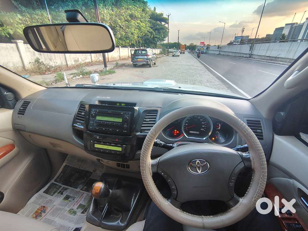 Toyota Fortuner 3.0 4x4 Manual, 2010, Diesel