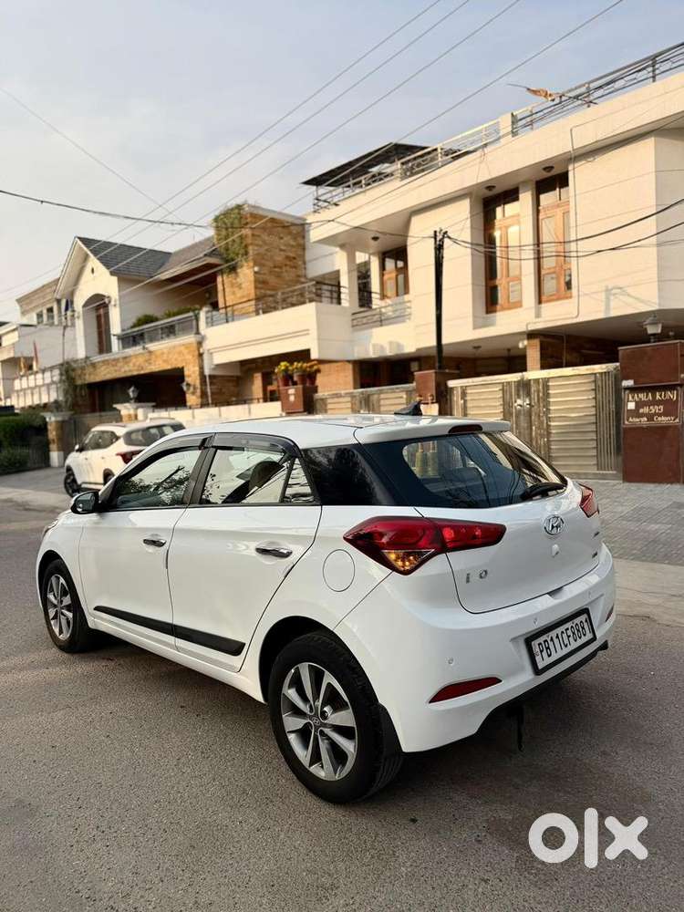 Hyundai I20 2017 Diesel 88000 Km Driven