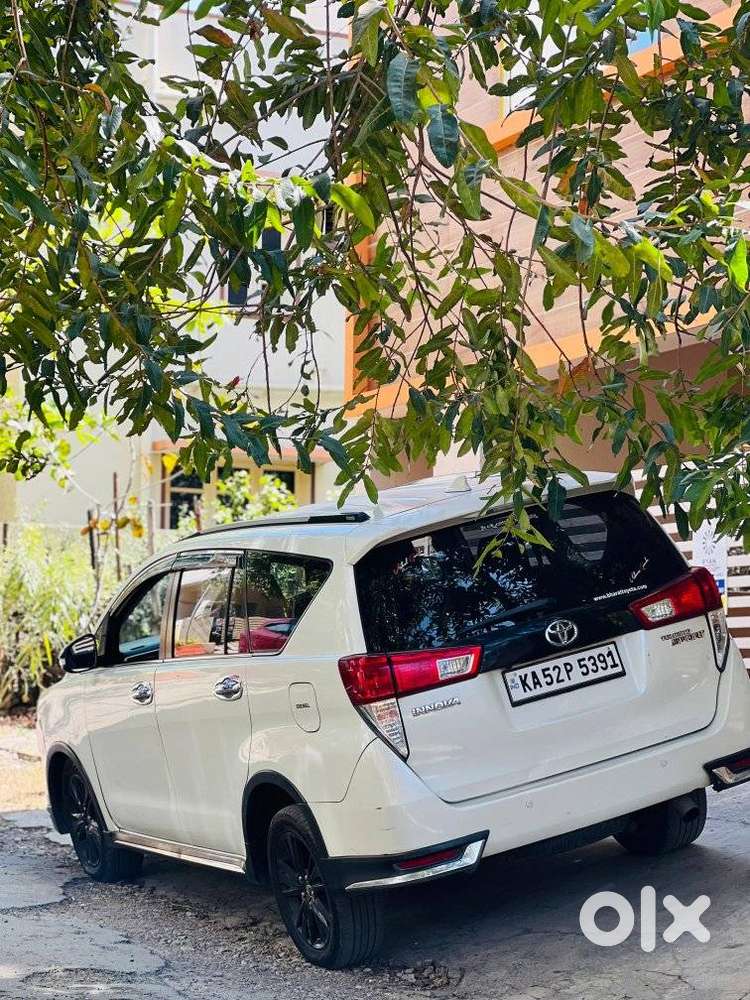 Toyota Innova Crysta Touring Sport 2.4 Mt, 2018, Diesel