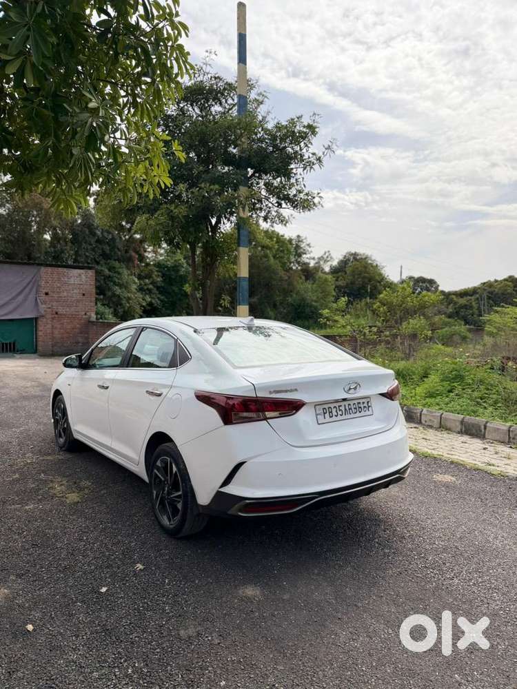 Hyundai Verna 2021 Diesel Well Maintained