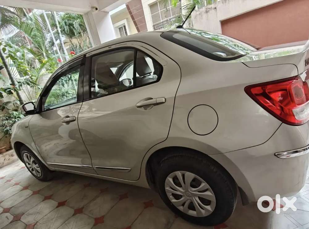 Maruti Suzuki Dzire 201 Petrol Vxi