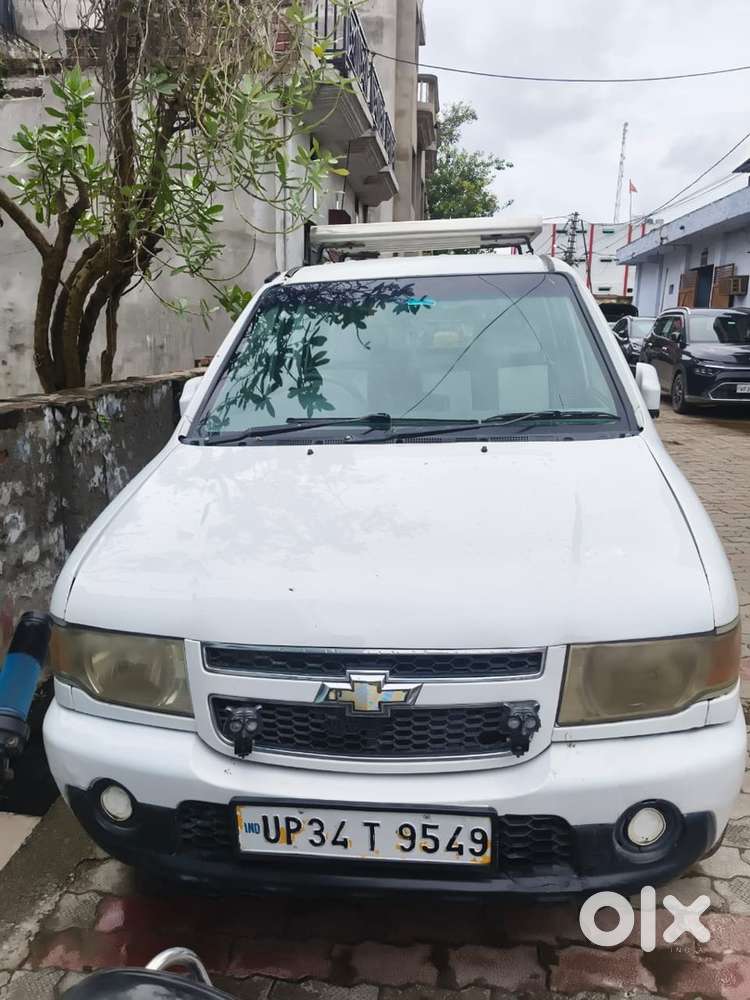 Chevrolet Tavera Neo 2016