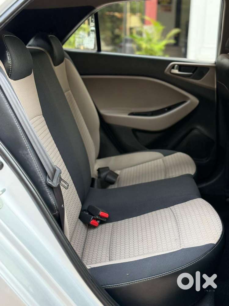 Hyundai I20 Sportz 1.2 Bs-iv, 2017, Petrol