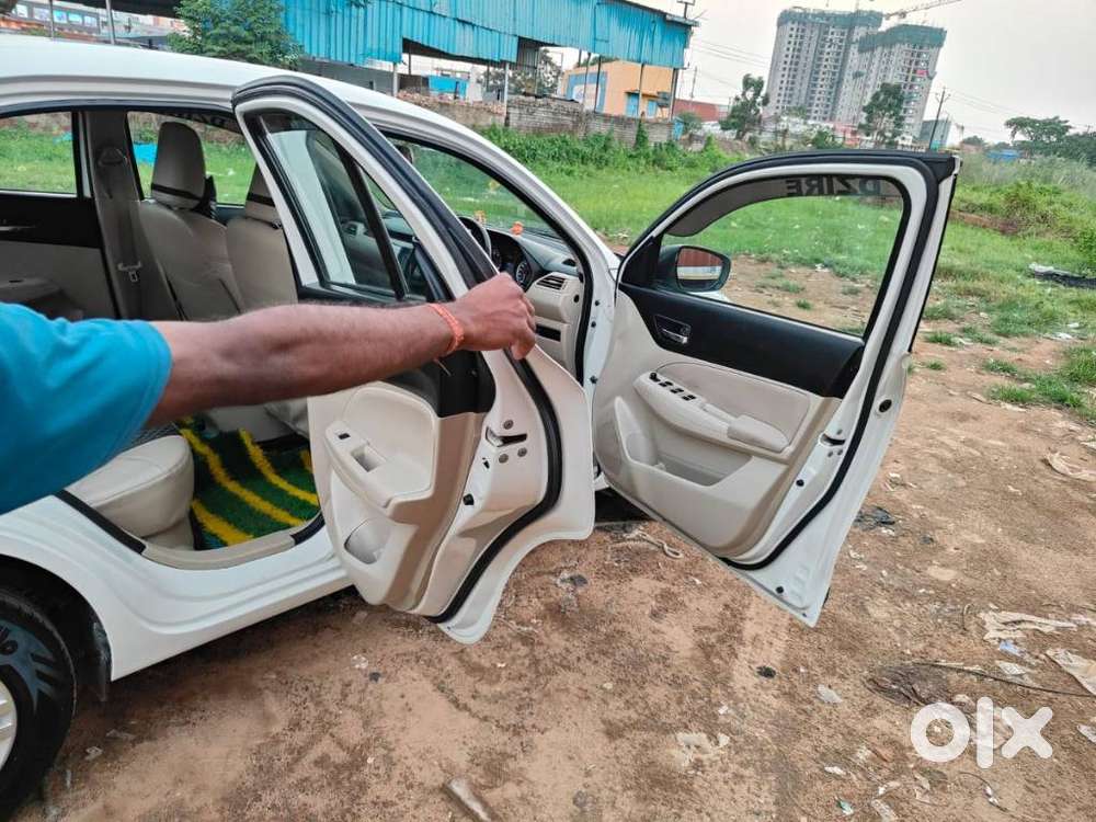 Maruti Suzuki Dzire 1.2 Vxi, 2019, Petrol