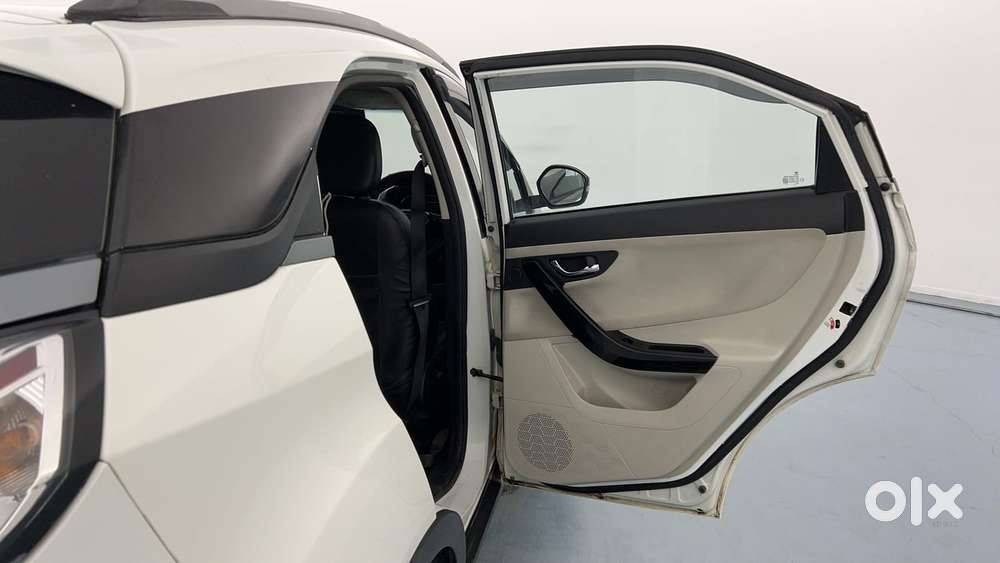 Tata Nexon 1.2 Revotron Xz Plus, 2021, Petrol