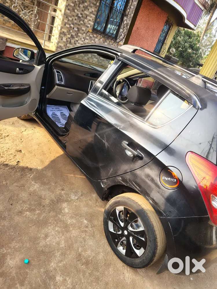 Hyundai I20 2011 Petrol 140000 Km Driven