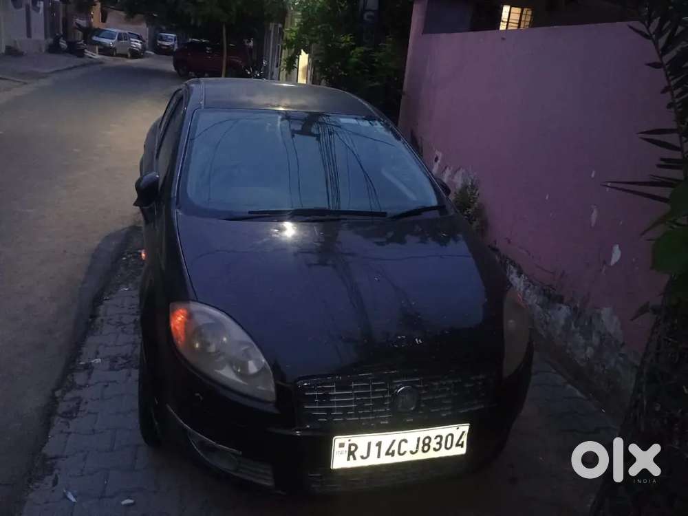 Fiat Linea Diesel  Powerful Engine  Well Maintained\luxury Sedan