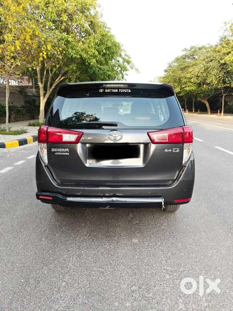 Toyota Innova Crysta 2.4 V 8 Str, 2021, Diesel