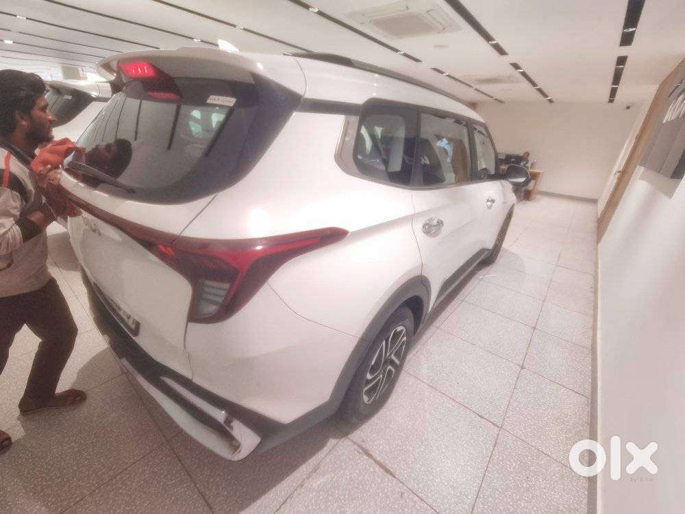 Kia Carens 1.5 Luxury Plus Turbo Dct, 2023, Petrol