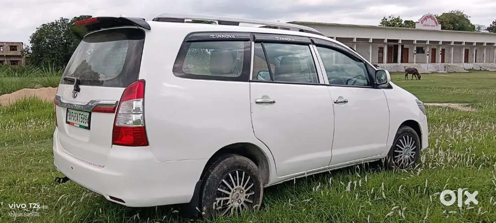 Toyota Innova Petrol Manual 2010 Car