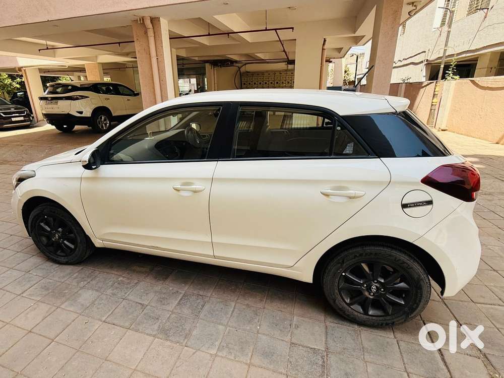 Hyundai Elite I20 2019 Petrol 18650 Km Driven