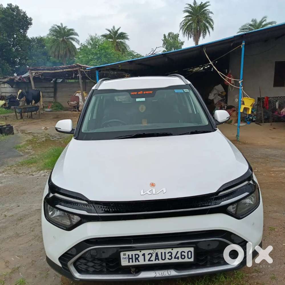 Kia Carens 2024 Petrol 25000 Km Driven