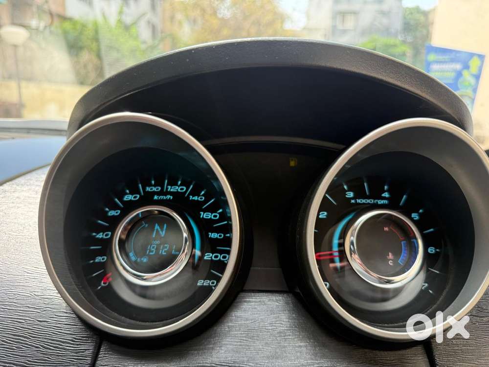 Mahindra Xuv500 W9, 2021, Diesel