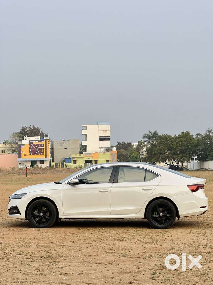 Skoda Octavia 2.0 Style Tsi At, 2021, Petrol