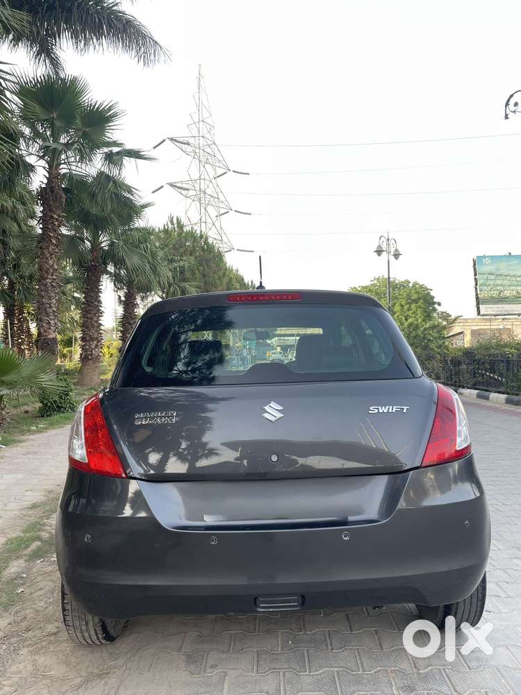 Maruti Suzuki Swift Ldi Optional, 2017, Diesel