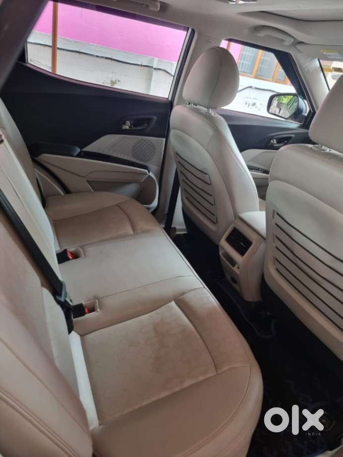Mahindra Xuv400 Ev El Fast Charger, 2024, Electric