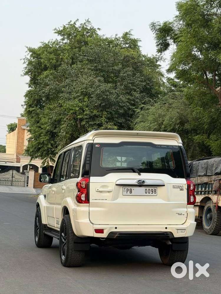 Mahindra Scorpio S9, 2019, Diesel
