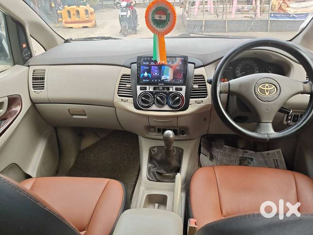 Toyota Innova 2.5 G4 Diesel 8-seater, 2009, Diesel