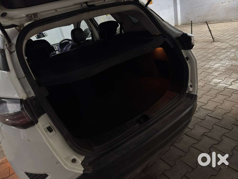 2019 Tata Harrier Diesel