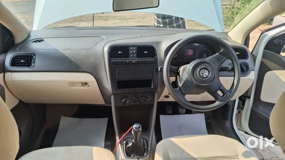 Volkswagen Vento Trendline Petrol 2010