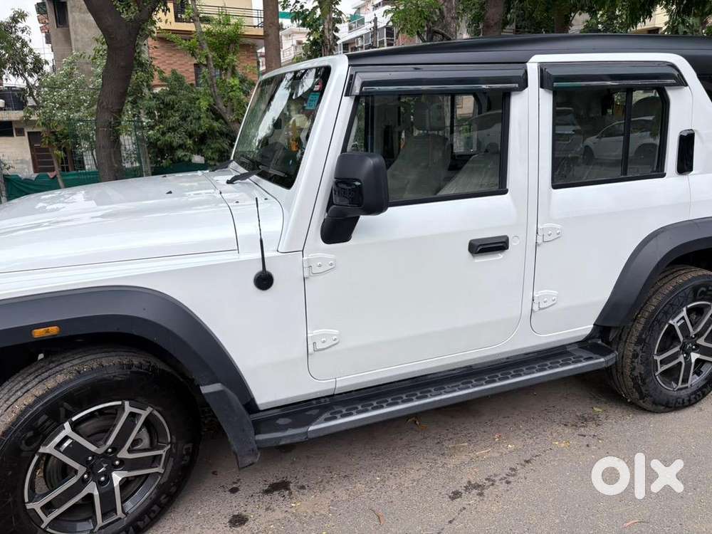 Mahindra Petrol Car 2025