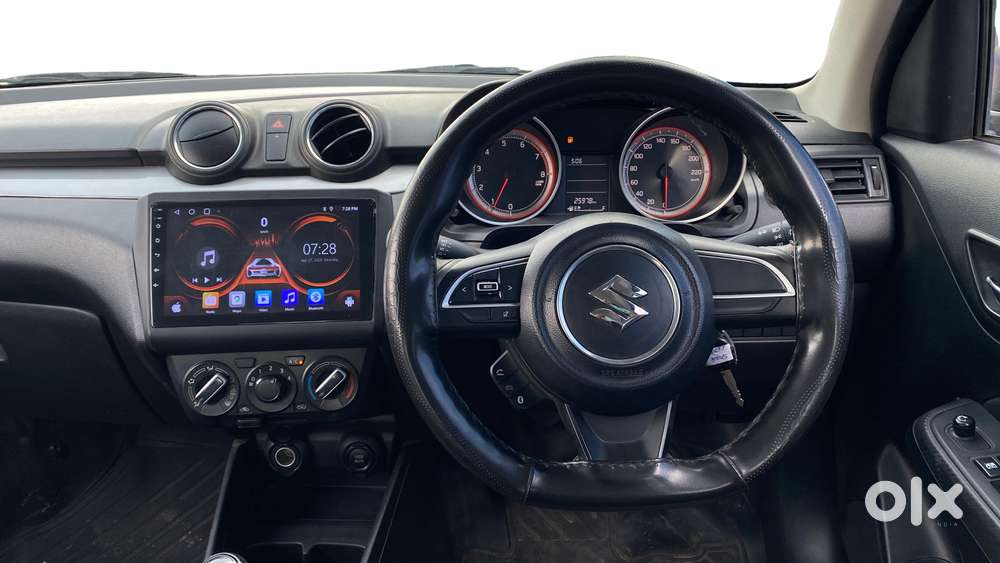 Maruti Suzuki Swift 2018 Vxi, 2020, Petrol