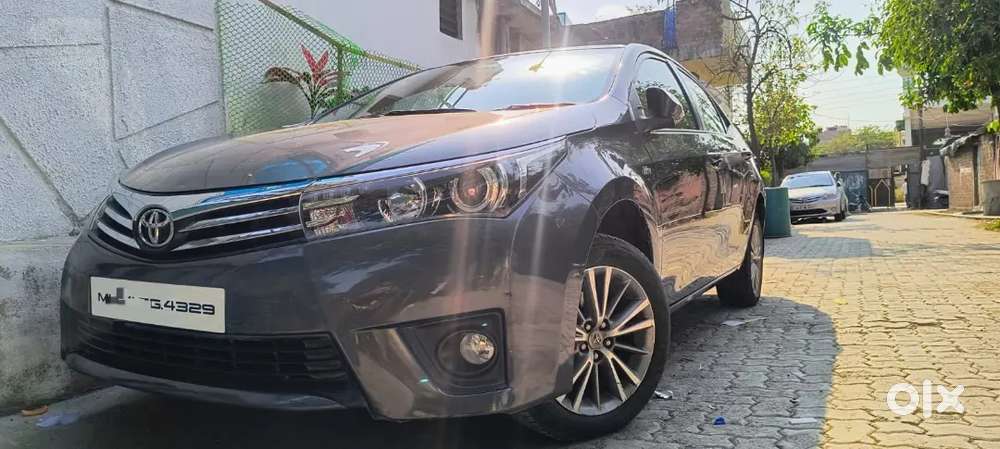 Toyota Corolla Altis 2016