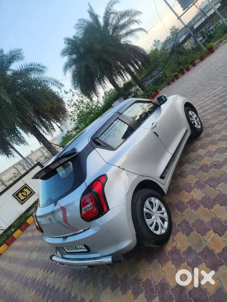 Maruti Suzuki Swift 2020 Petrol 72000 Km Driven