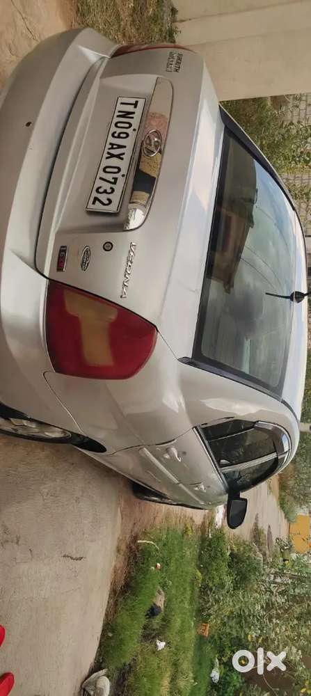 Hyundai Verna 1.6 2010 car