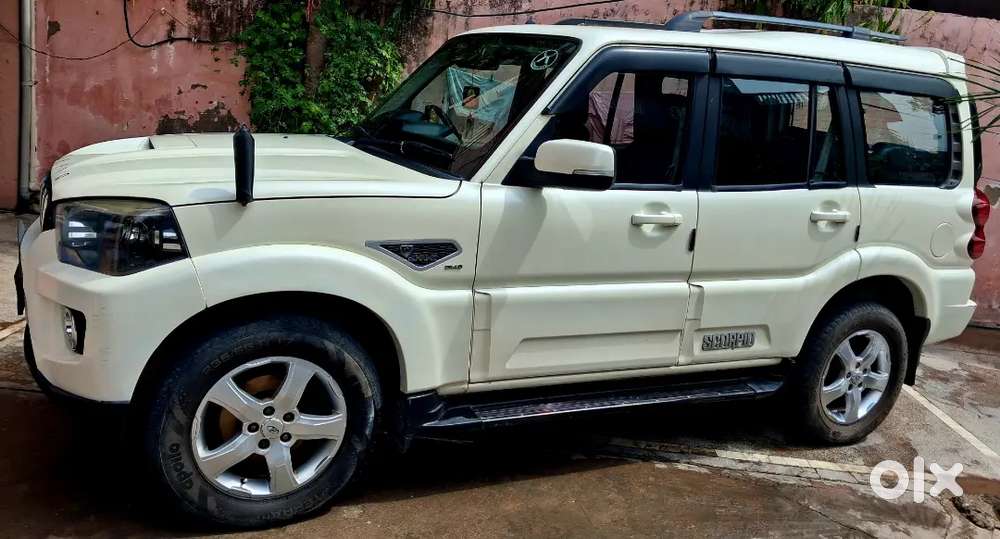 Scorpio S11