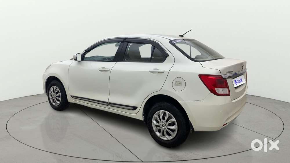 Maruti Suzuki Swift Dzire Amt Vxi, 2020, Petrol