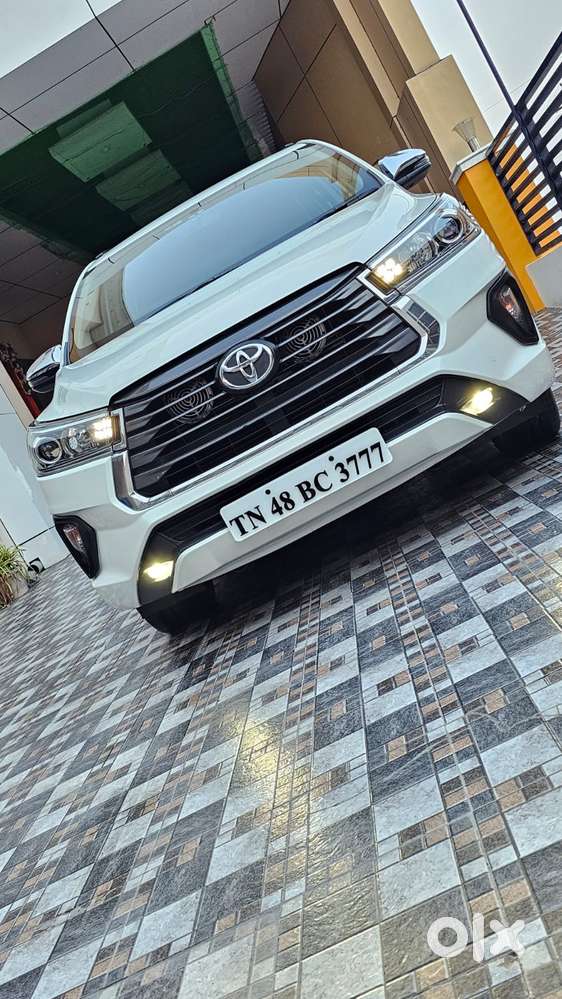 Toyota Innova Crysta 2.8z Automatic, 2021, Diesel