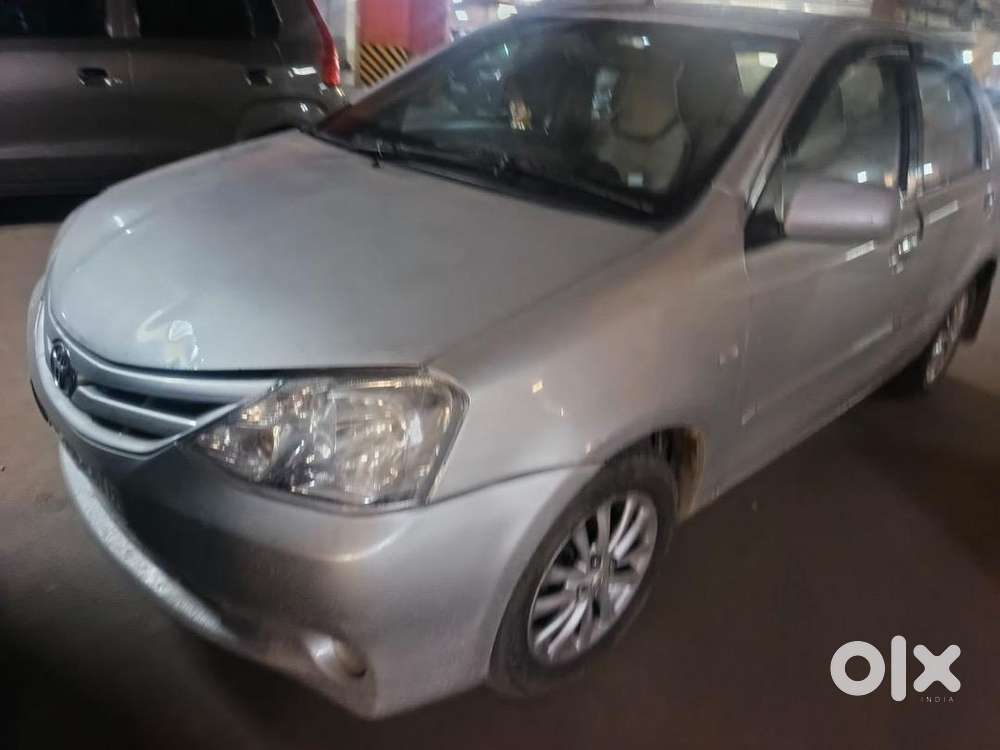 Toyota Etios 2012 Cng & Hybrids Well Maintained