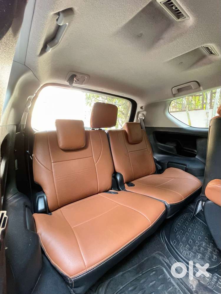 Toyota Innova Crysta 2.4 Gx Limited Edition At 7 Str, 2021, Diesel