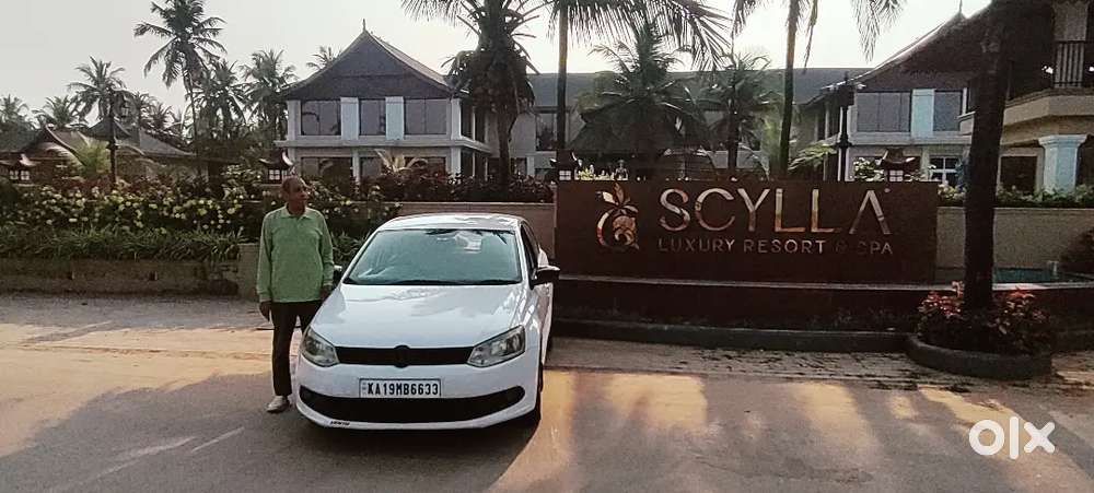 White Colour, Good Condition, Alloy, Powerful A. C