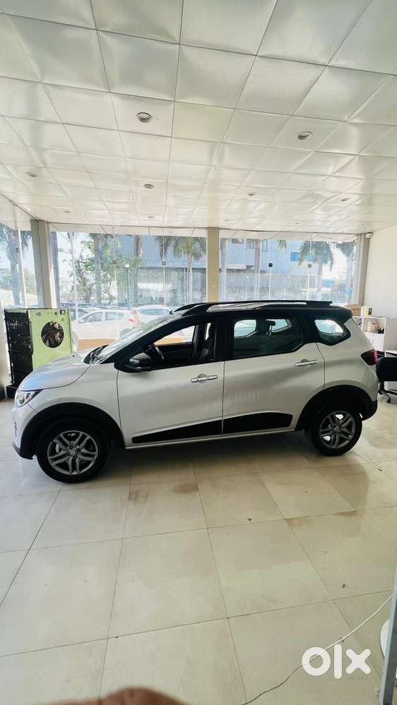 Renault Triber, 2024, Petrol